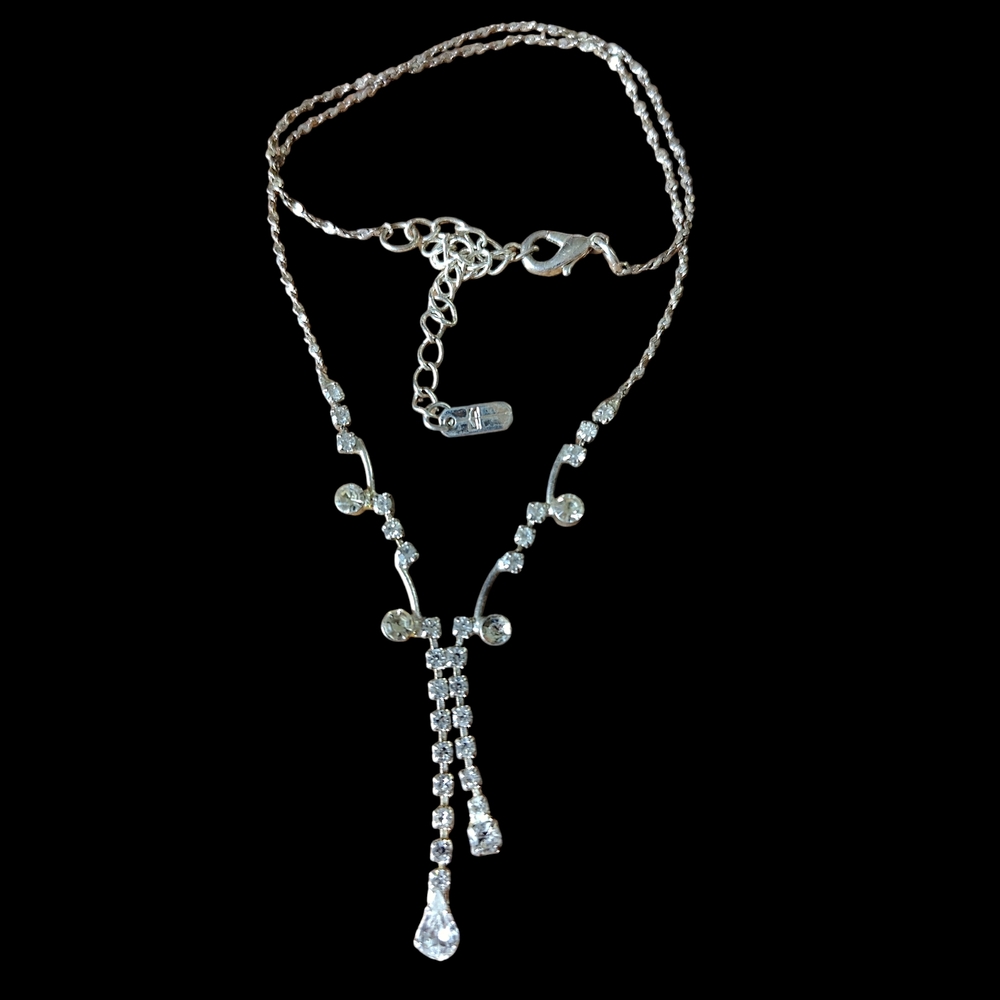 CHRISTINA COLLECTION WOMEN'S SILVER TONE DROP NECKLACE WITH GEMSTONES